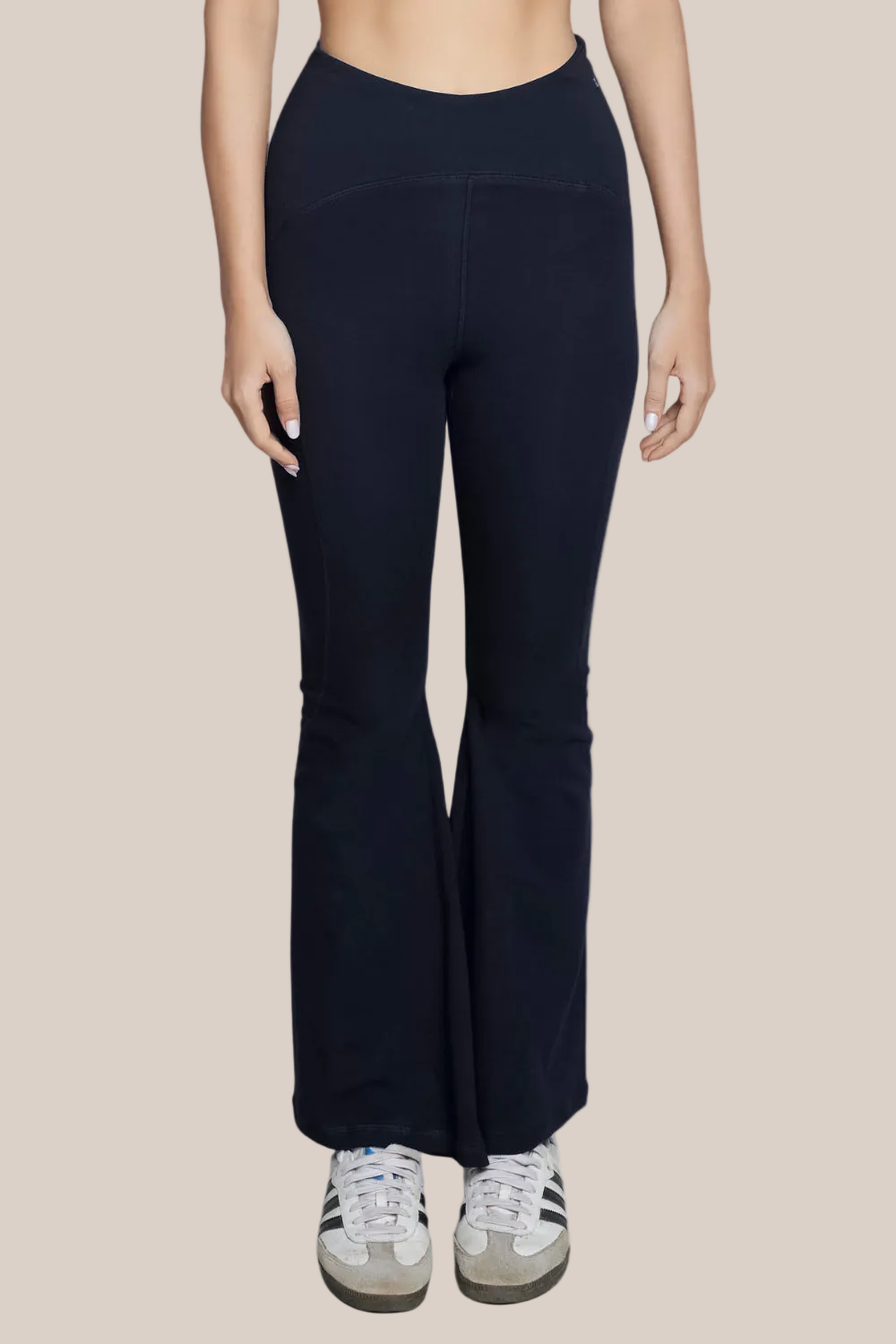 Organic Cotton Flared Training Leggings (Carbon Black)