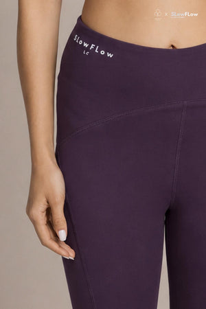 SlowFlow Straight Leggings (Plum)