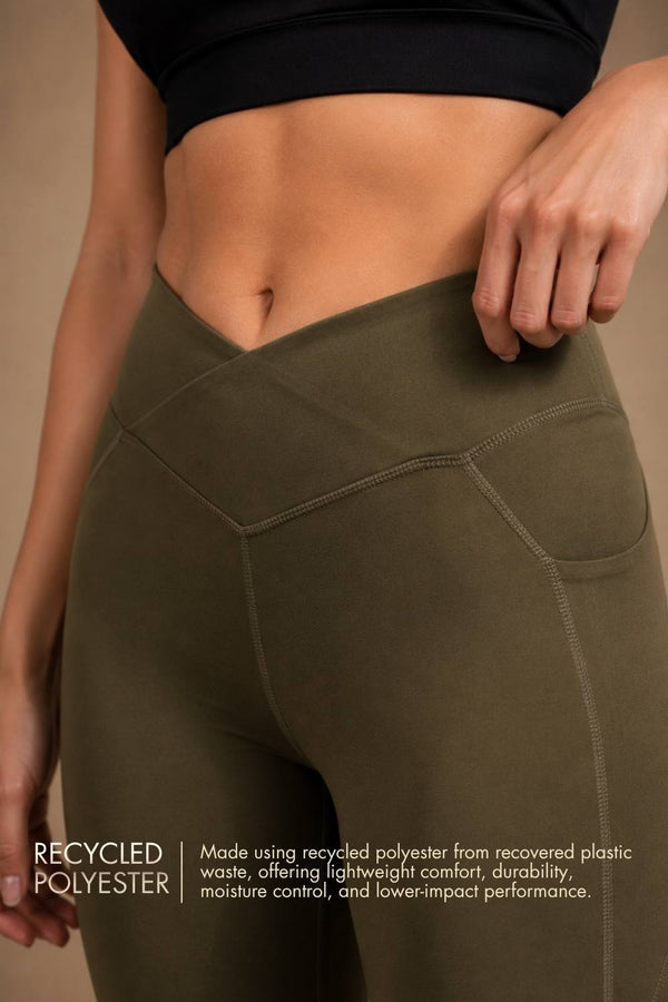 Carbon Crossband Legging (Sage Green)