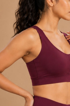 U-Neck Active Bra (Sangria)