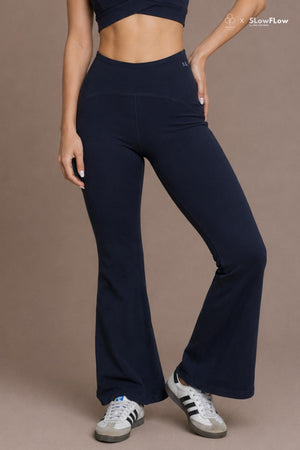 SlowFlow Straight Leggings (Carbon Black)