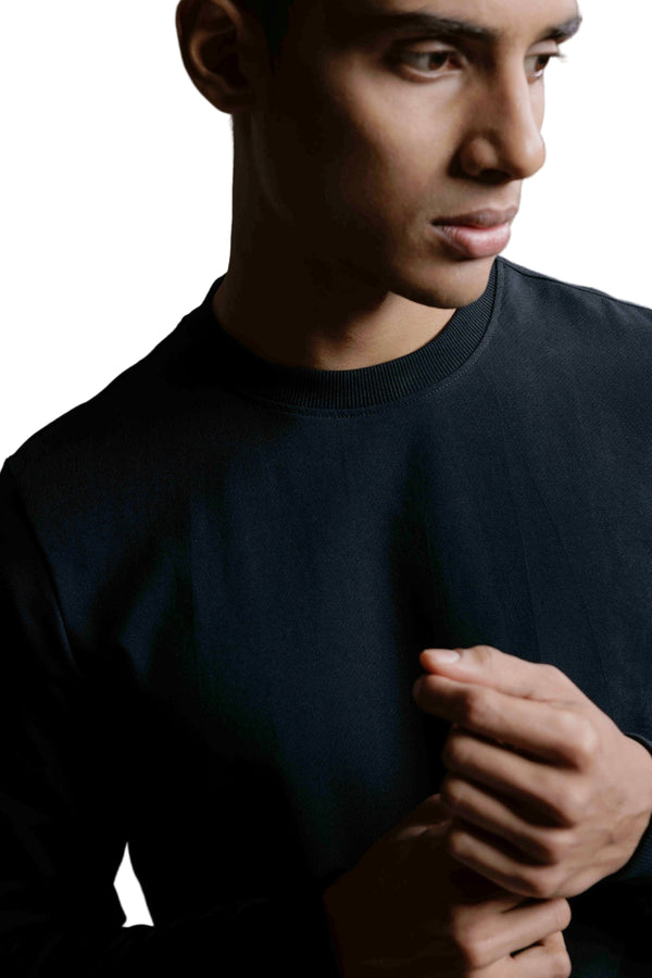 Carbon Sweatshirt – Men’s Organic Cotton Sweatshirt (Carbon Black)