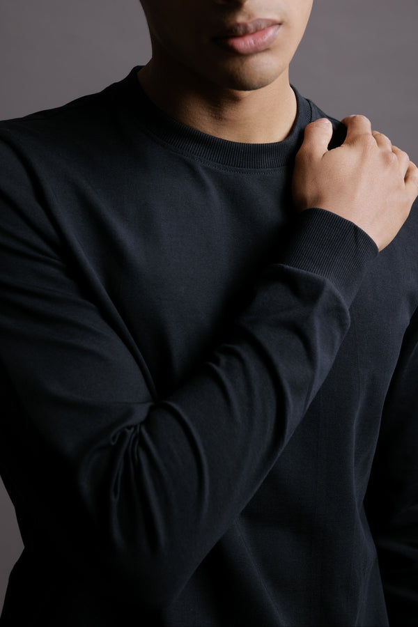 Carbon Sweatshirt – Men’s Organic Cotton Sweatshirt (Midnight Navy)